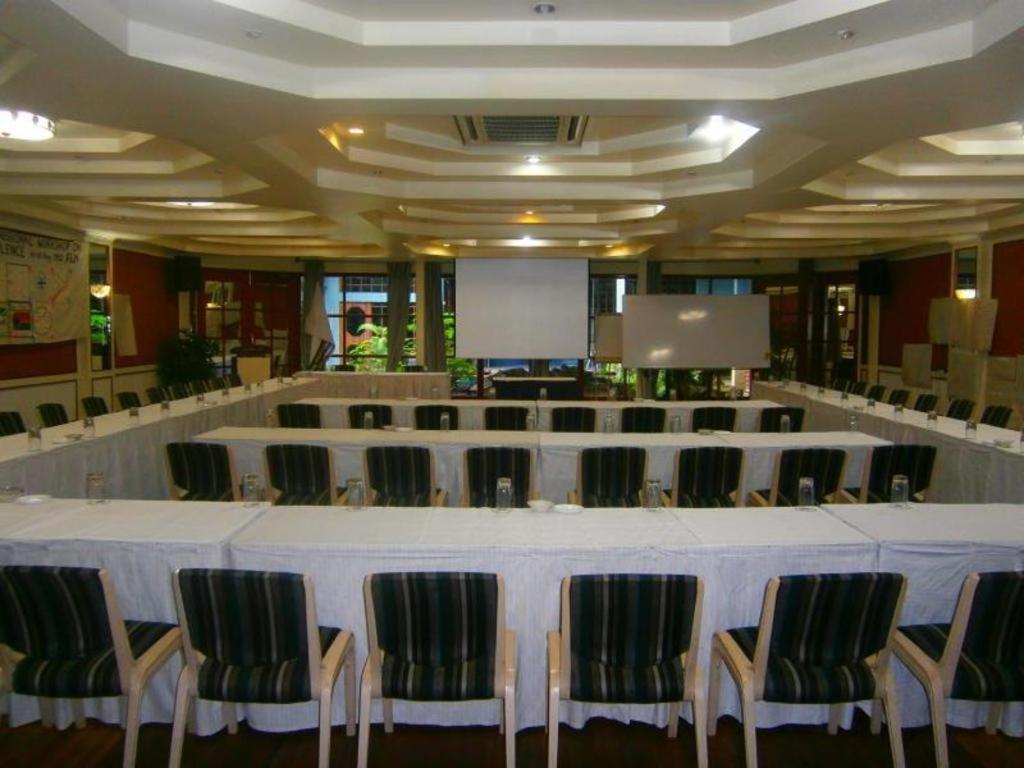 Southern Cross Hotel Сува Экстерьер фото