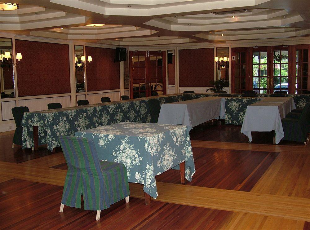 Southern Cross Hotel Сува Экстерьер фото