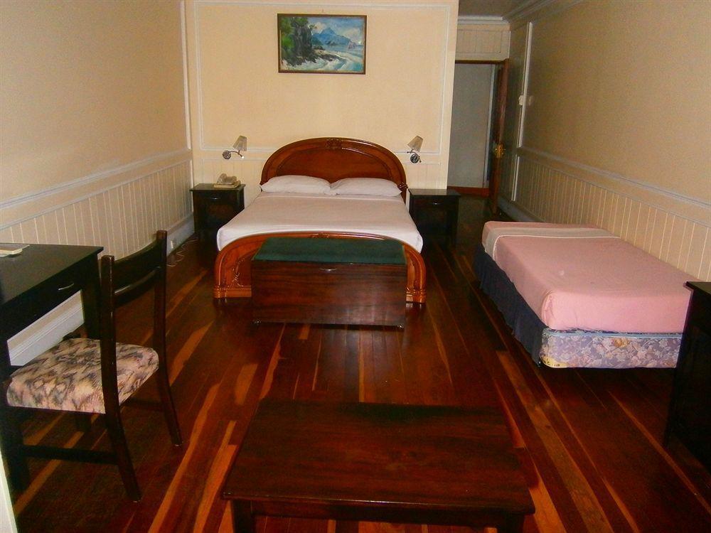 Southern Cross Hotel Сува Экстерьер фото