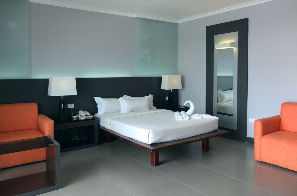 Southern Cross Hotel Сува Экстерьер фото
