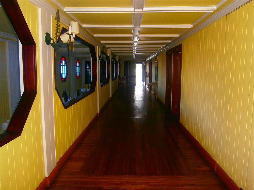 Southern Cross Hotel Сува Экстерьер фото
