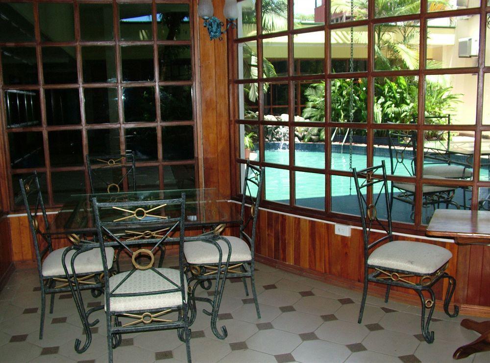 Southern Cross Hotel Сува Экстерьер фото